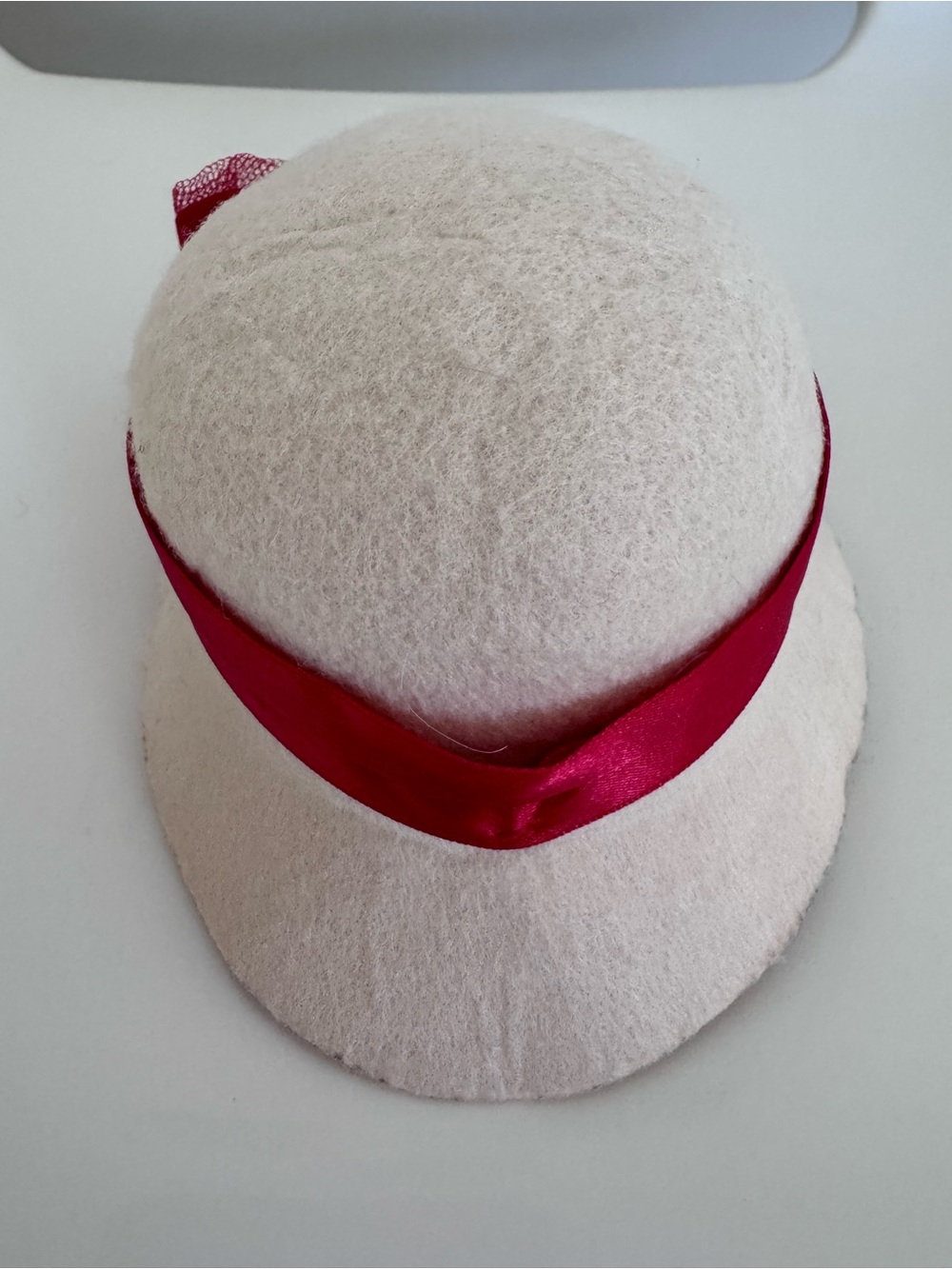 American Girl Doll Hat With Red Bow Kit's Accessories RETIRED Historical Hat - Picture 7 of 11